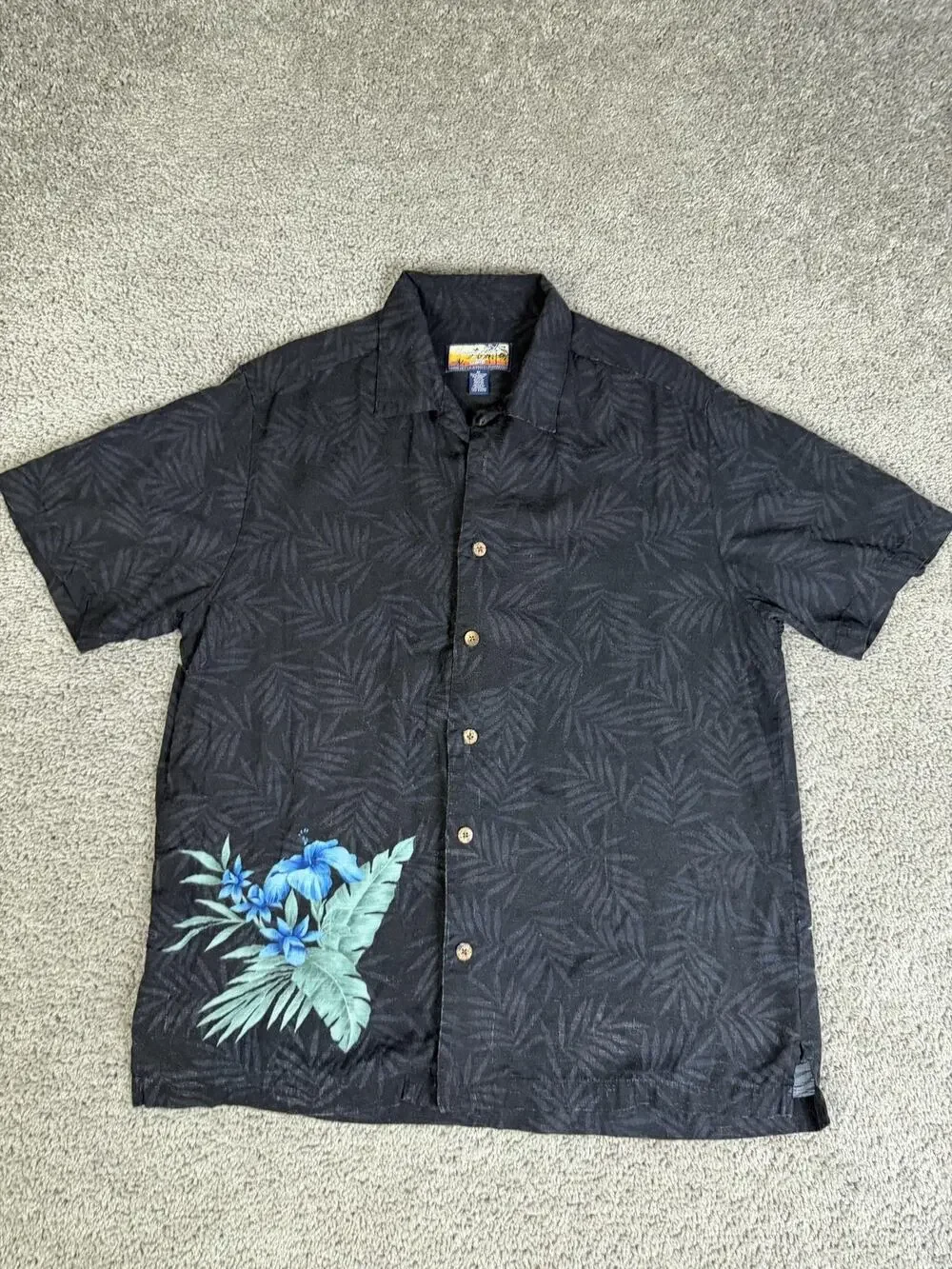 Havana Jack's Cafe Shirt Mens M Black Short Sleeve Button Up Rayon Floral